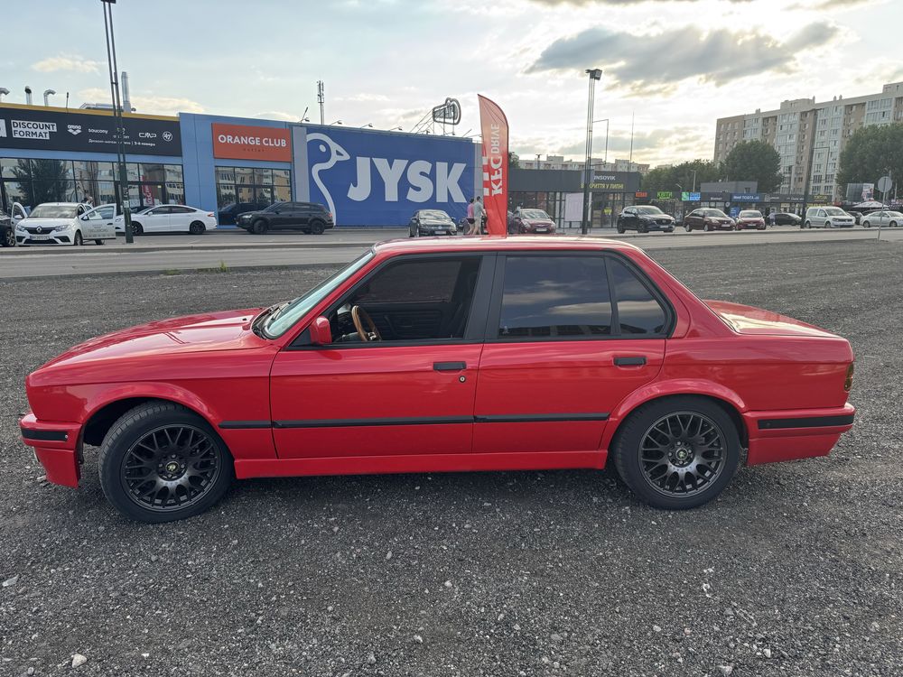 Bmw e30 1986 ракета