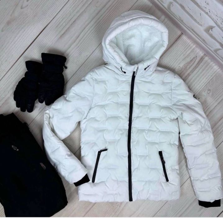 Лижний костюм + рукавиці, захист для сідниць, наколінники