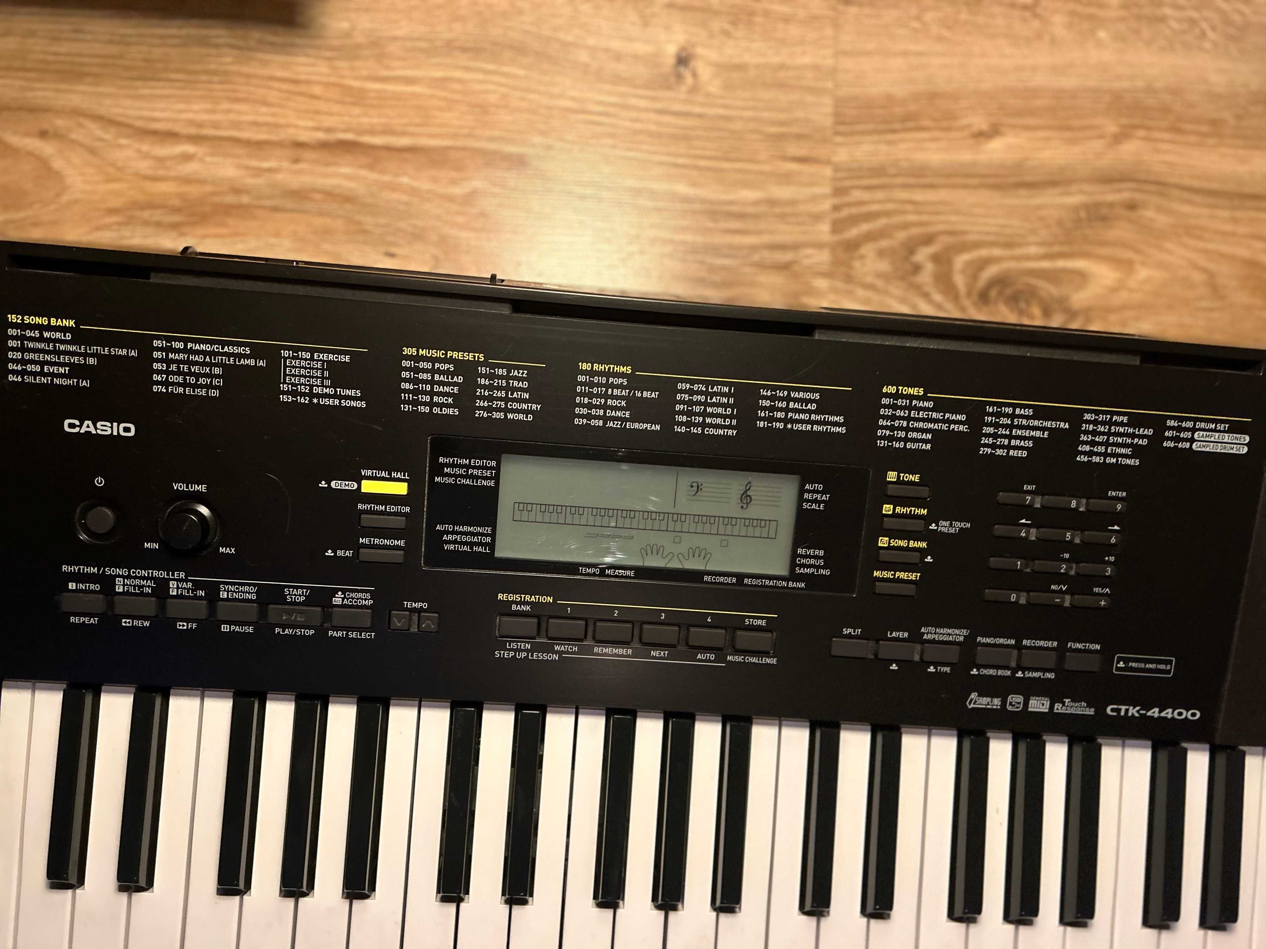 Keyboard Casio CTK 4400 + statyw i zasilacz