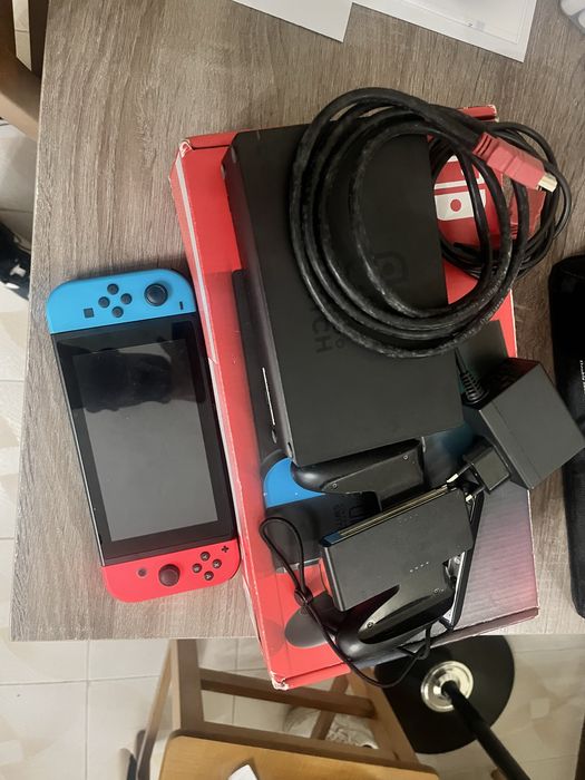 Nintendo Switch como nova com caixa original