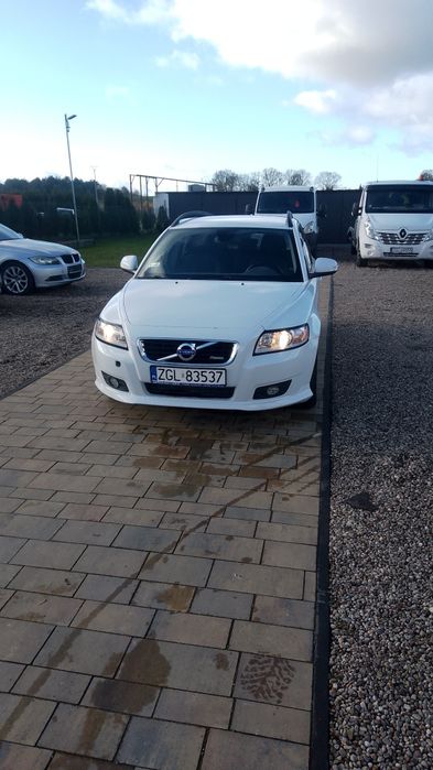 Volvo V50 rok 2011 możliwa zamiana