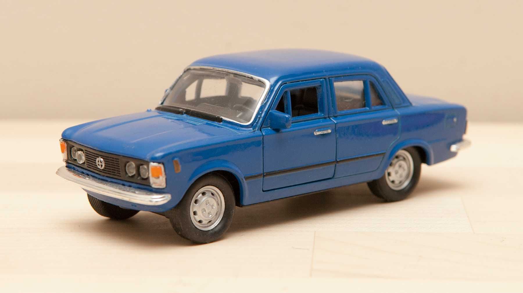 Model samochodu Fiat 125p metalowy 1/34 1/39 Welly