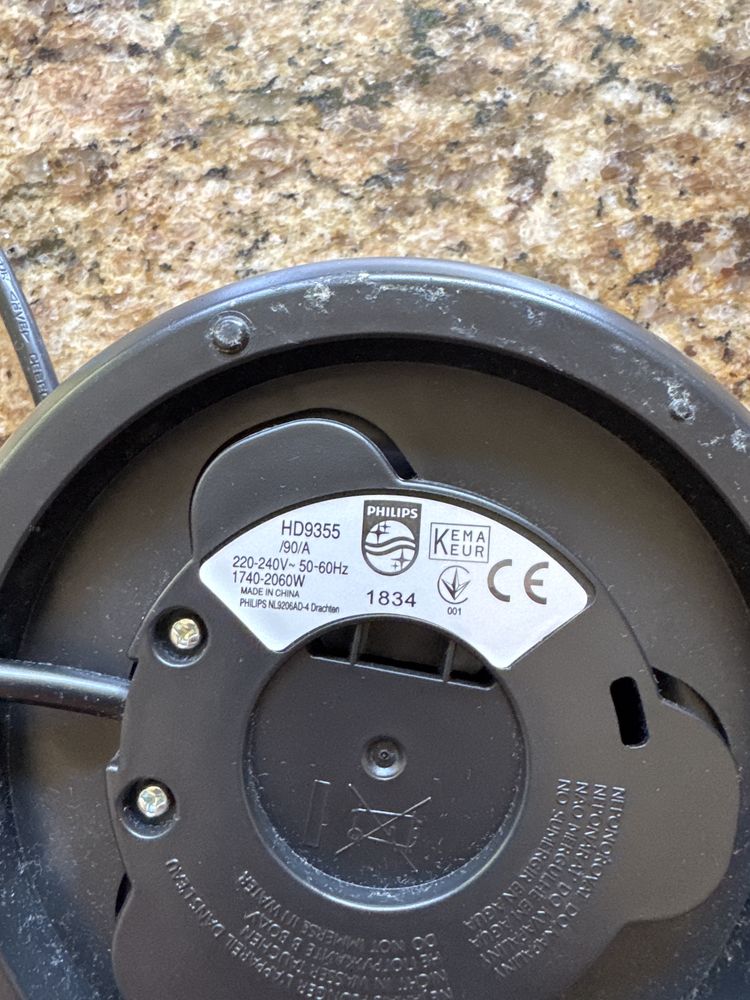 Czajnik elektryczny PHILIPS HD9355/90/A