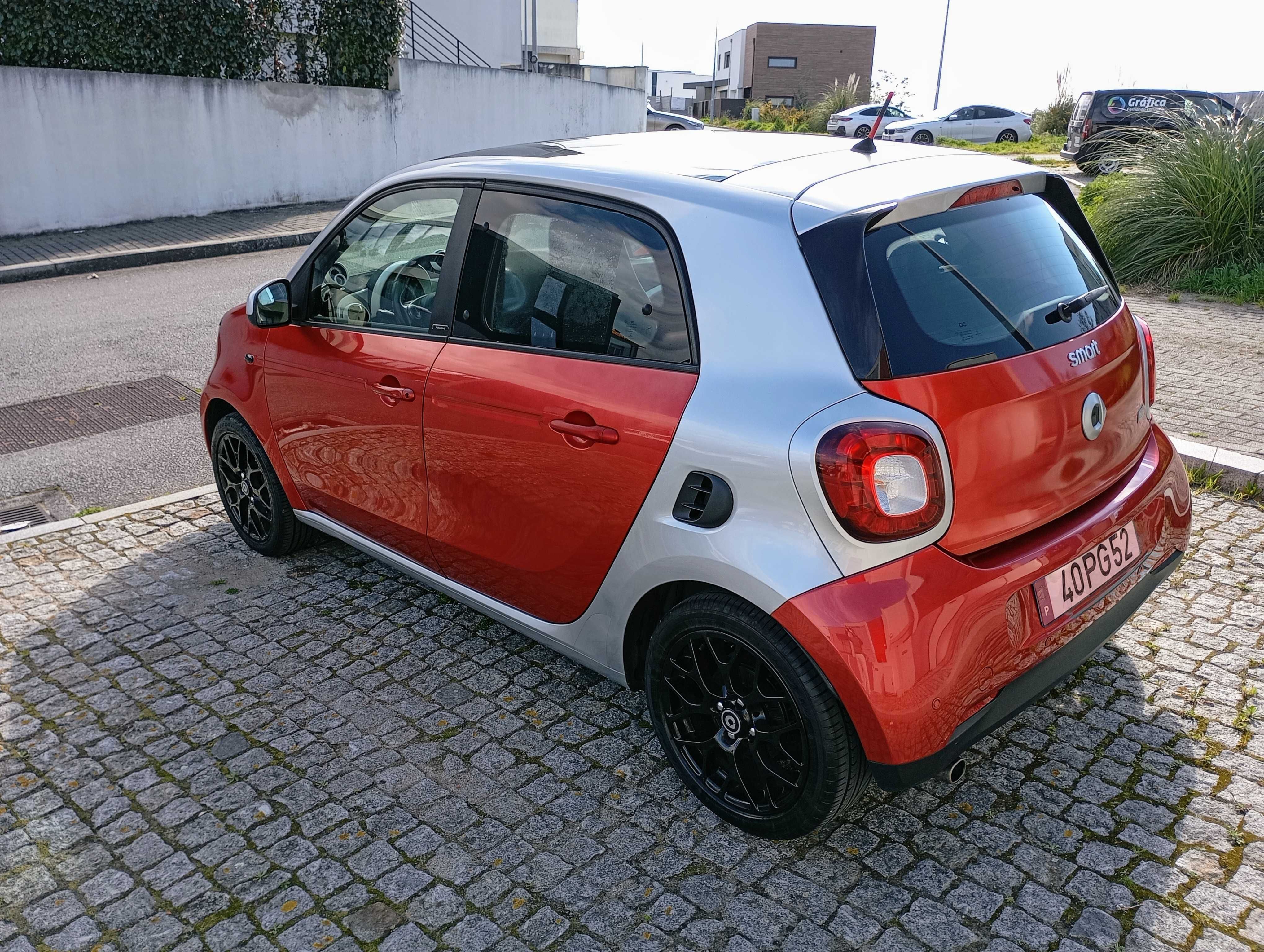 Smart fourfour topo gama xclusive (nacional)