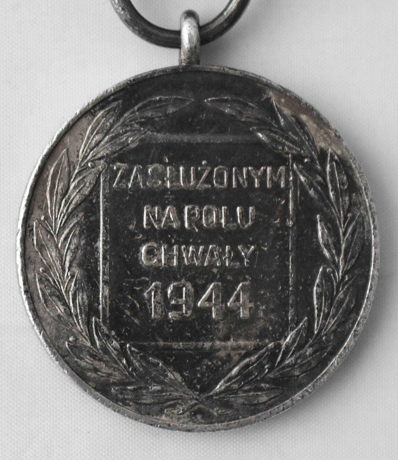 Srebrny medal "Zasłużonym na Polu Chwały 1944r."