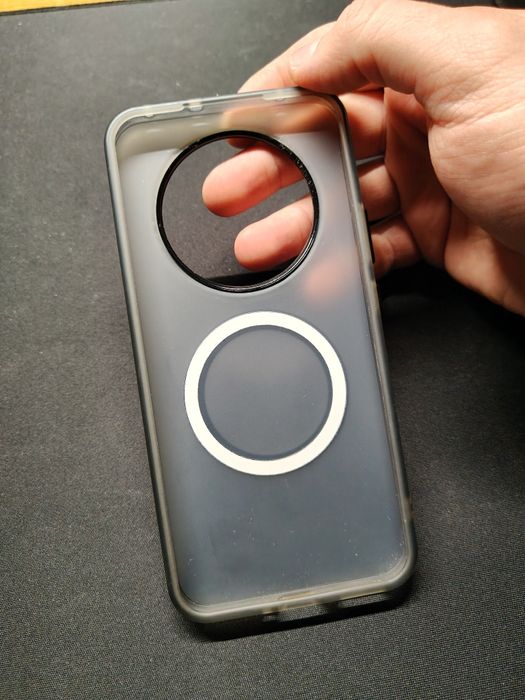 Etui magnetyczne Realme 14 Pro Plus