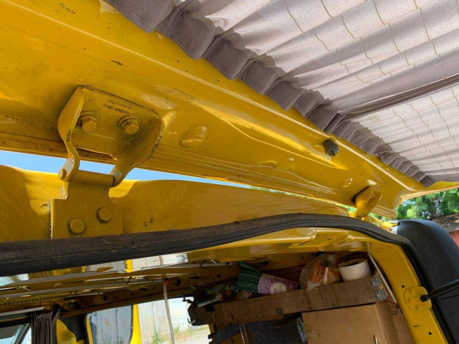 Продам Опель виваро