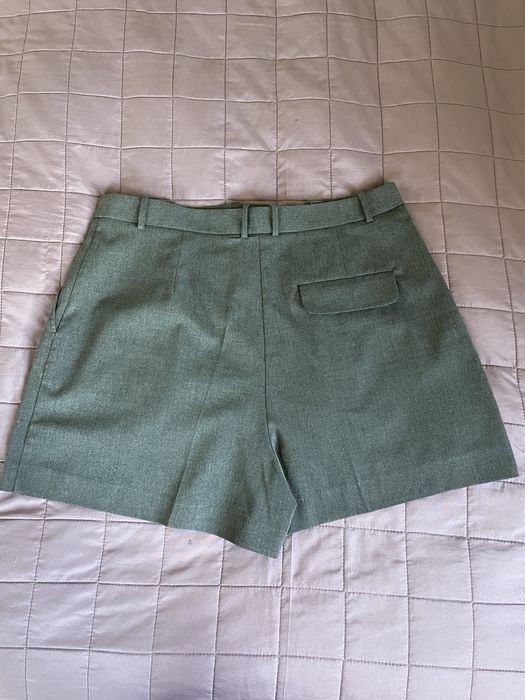 Жіночі шорти Zara