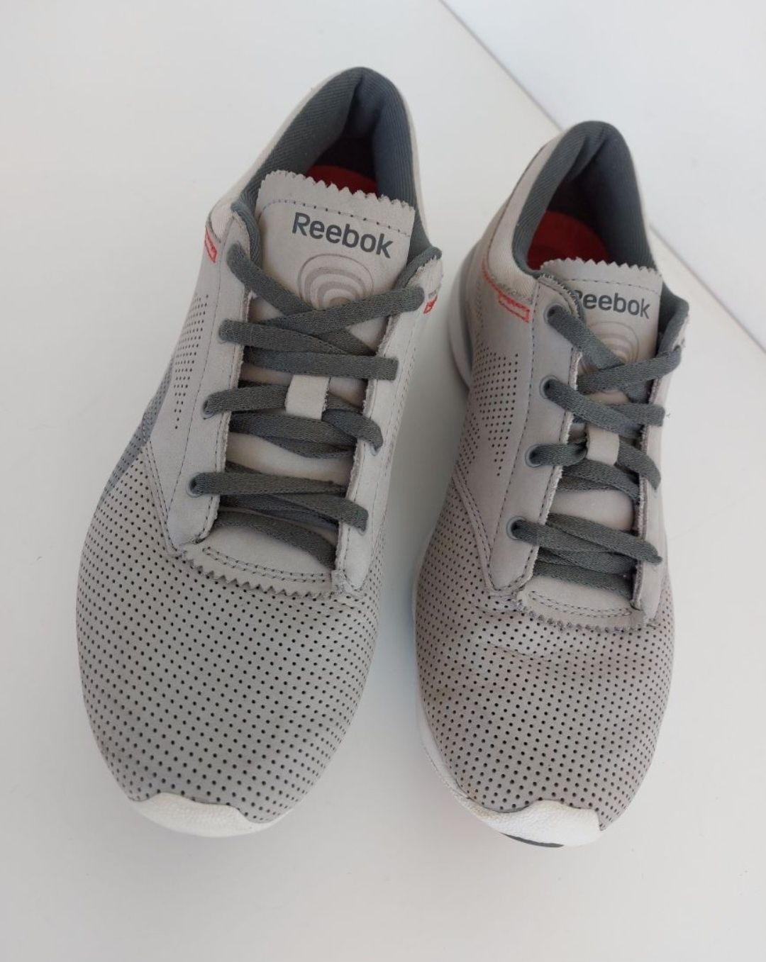 Buty damskie adidasy Reebok w rozmiarze 37