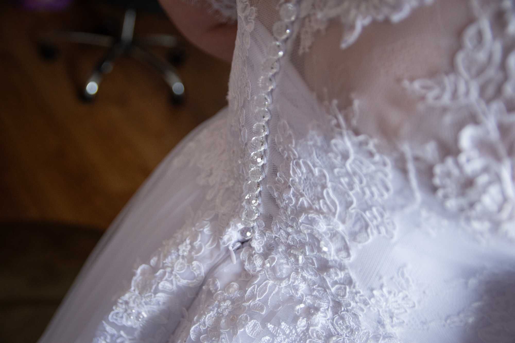suknia ślubna " księżniczka"  - biała