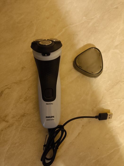 Бритва  Philips series 3000,1000