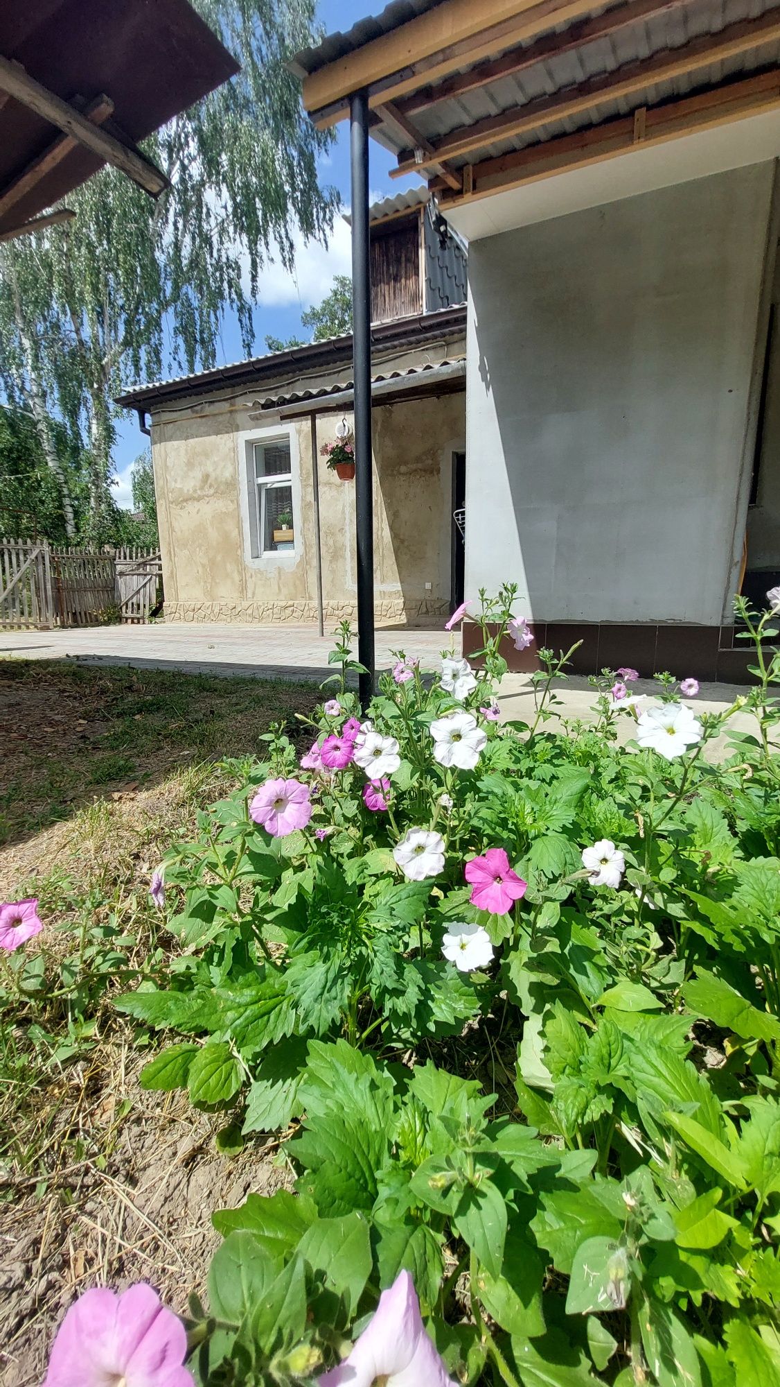 Продам частину будинку. Вул.Вірменська,80.