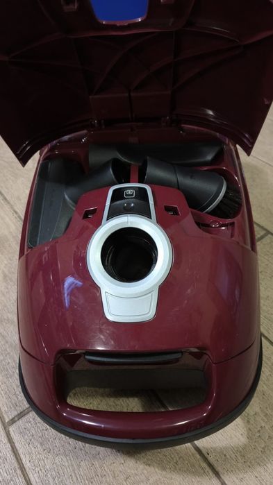 Пилосос Miele C3 PowerLine Cat&Dog Гарантія