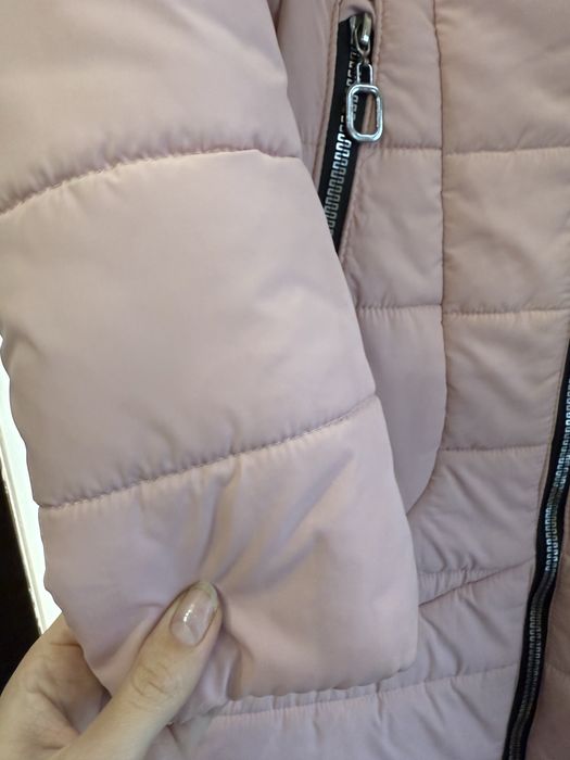 Зимова куртка жіноча, пуховик