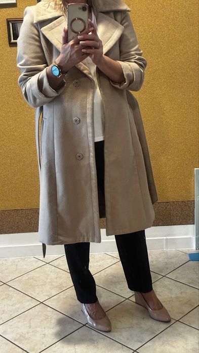 Reserved płaszcz jesienny r.40