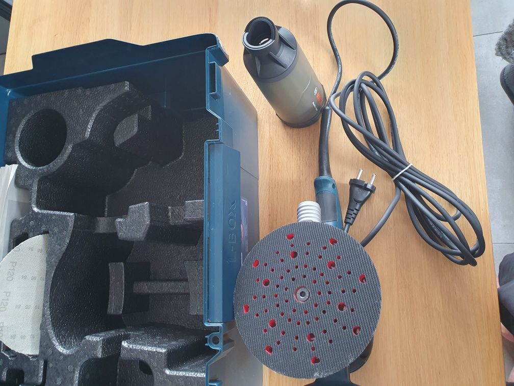 Szlifierka oscylacyjna BOSCH gex 40-150