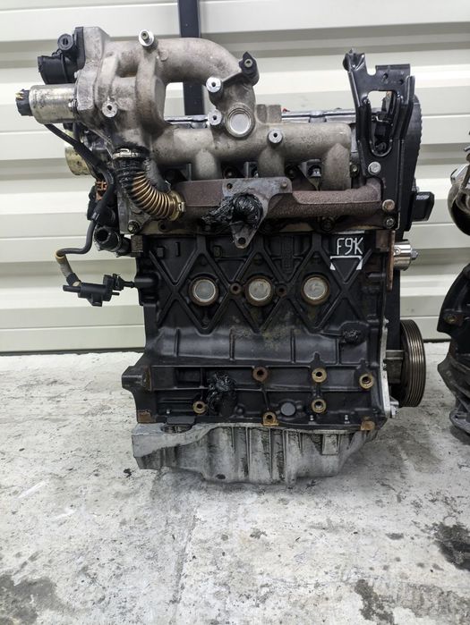 Мотор двигатель F9K 1.9 dCi Renault Trafic Opel Vivaro Nissan NV300