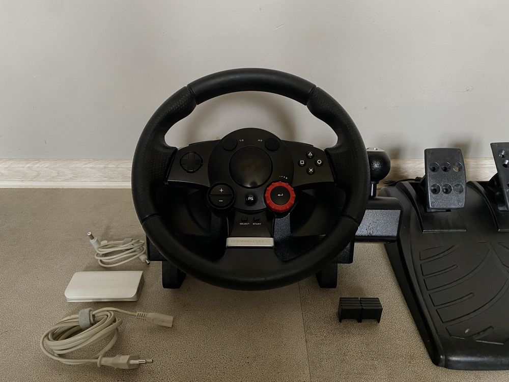 Logitech Driving Force GT DFGT (stan idealny, jak nowa)