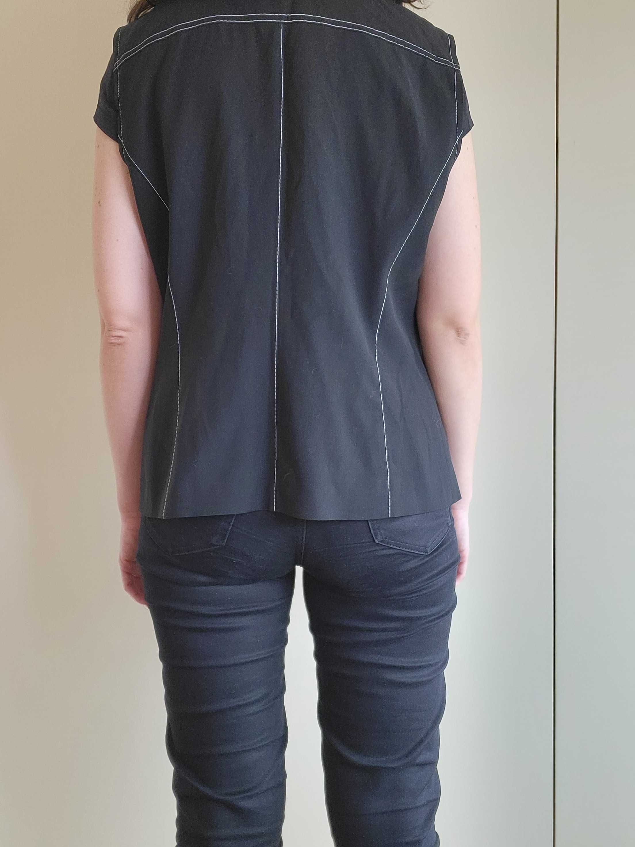 Colete Preto com Pesponto Branco - Apriori