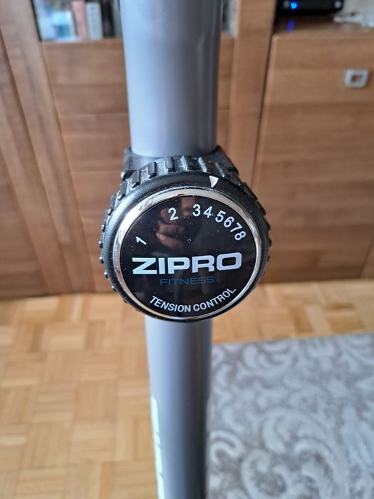 Treningowy rower magnetyczny.