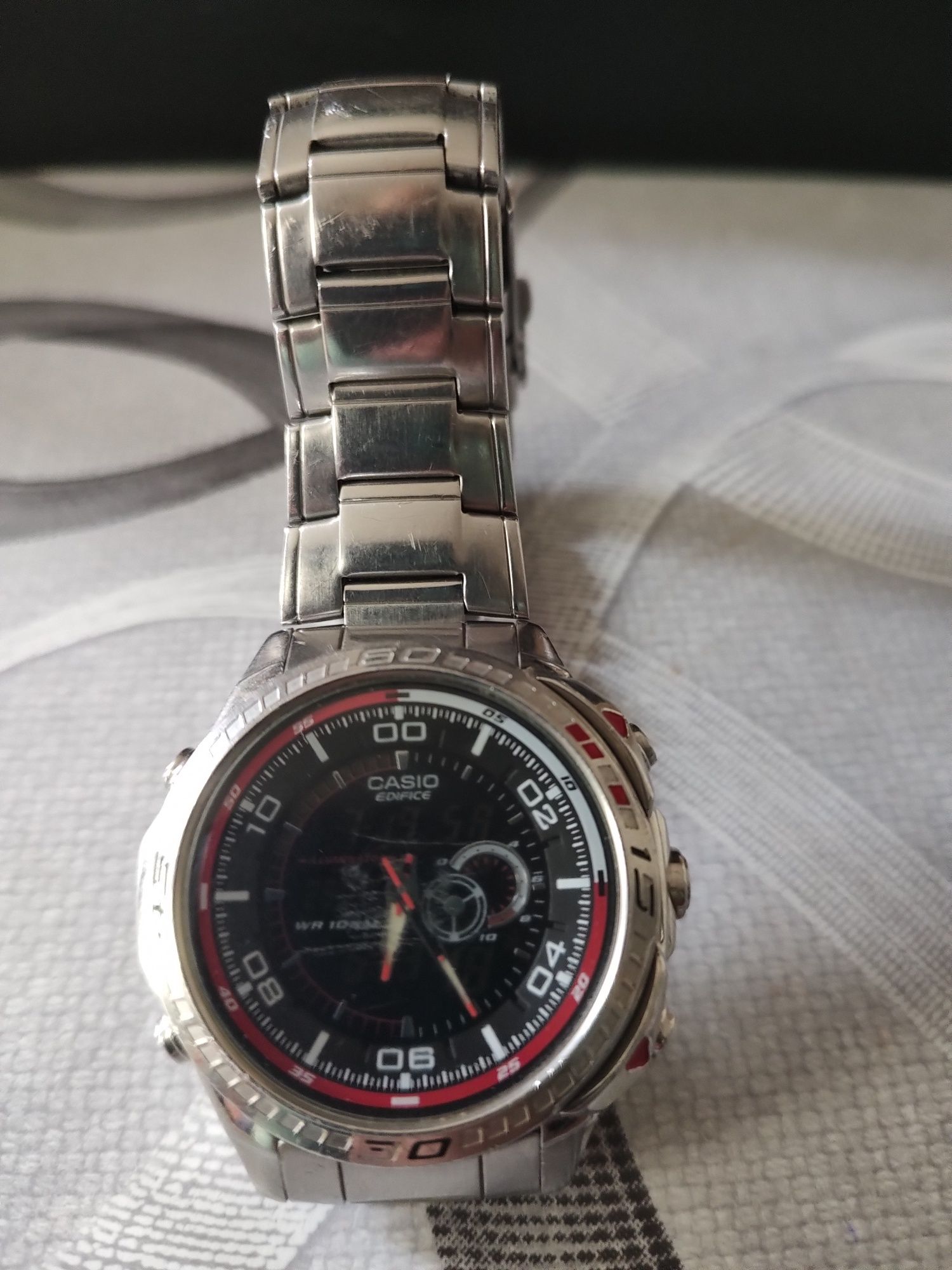 Zegarek casio efa-121