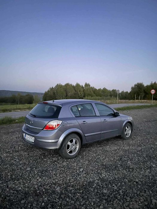 Opel astra h 2004r 1.6 twinport 105km benzyna