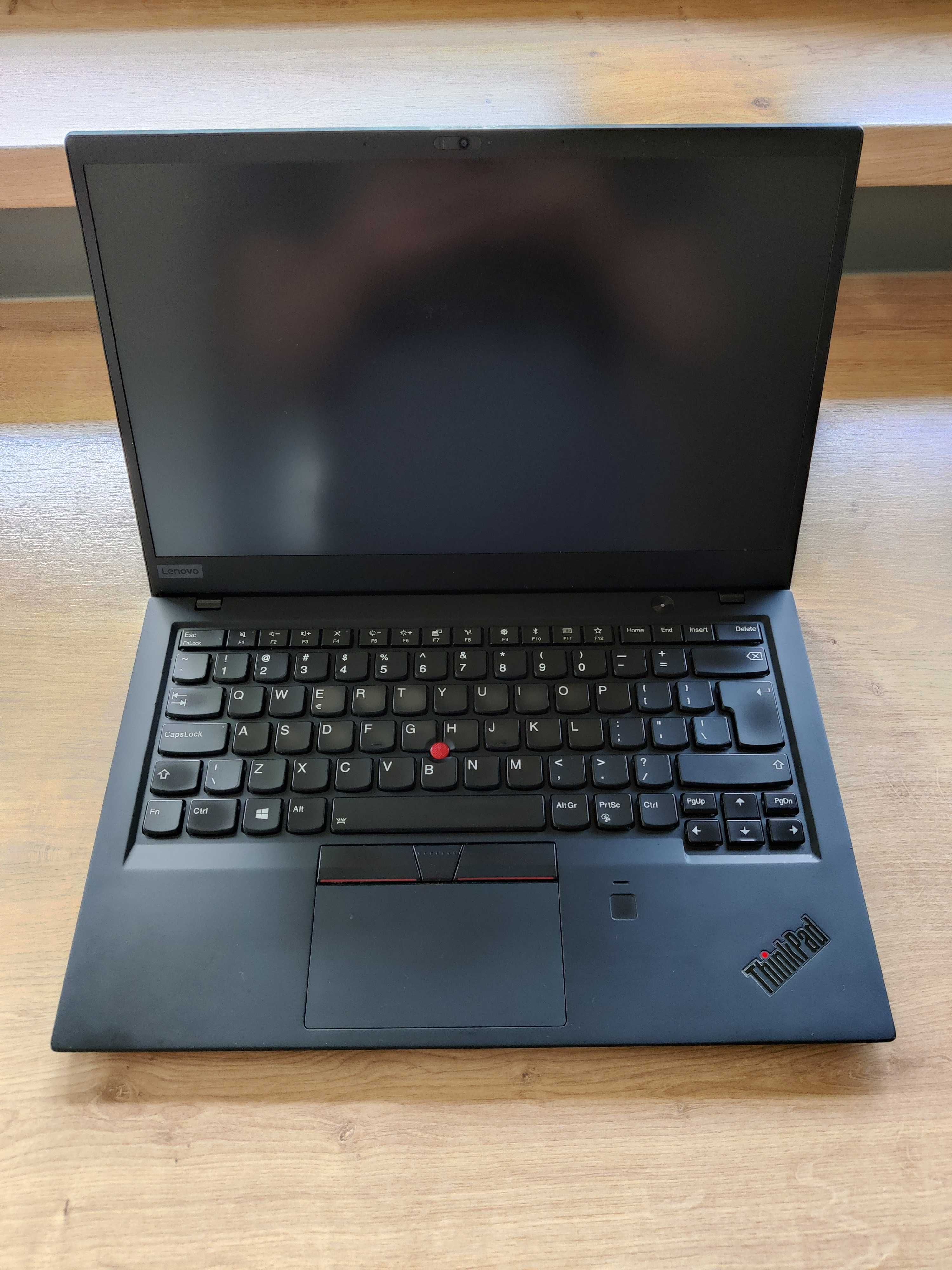 Lenovo X1 Carbon 6 Gen - 14", Intel i7 8 Gen, RAM 8 GB, SSD 256 GB