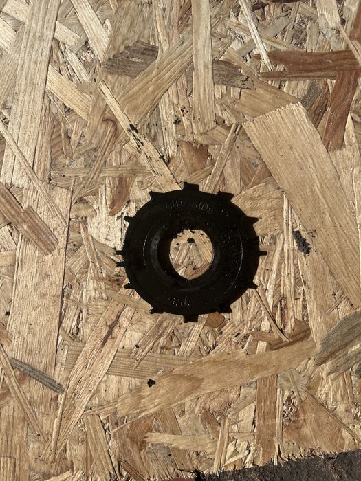 Пластина колінчастого валу 13622-PNA-003. Позиція 13.