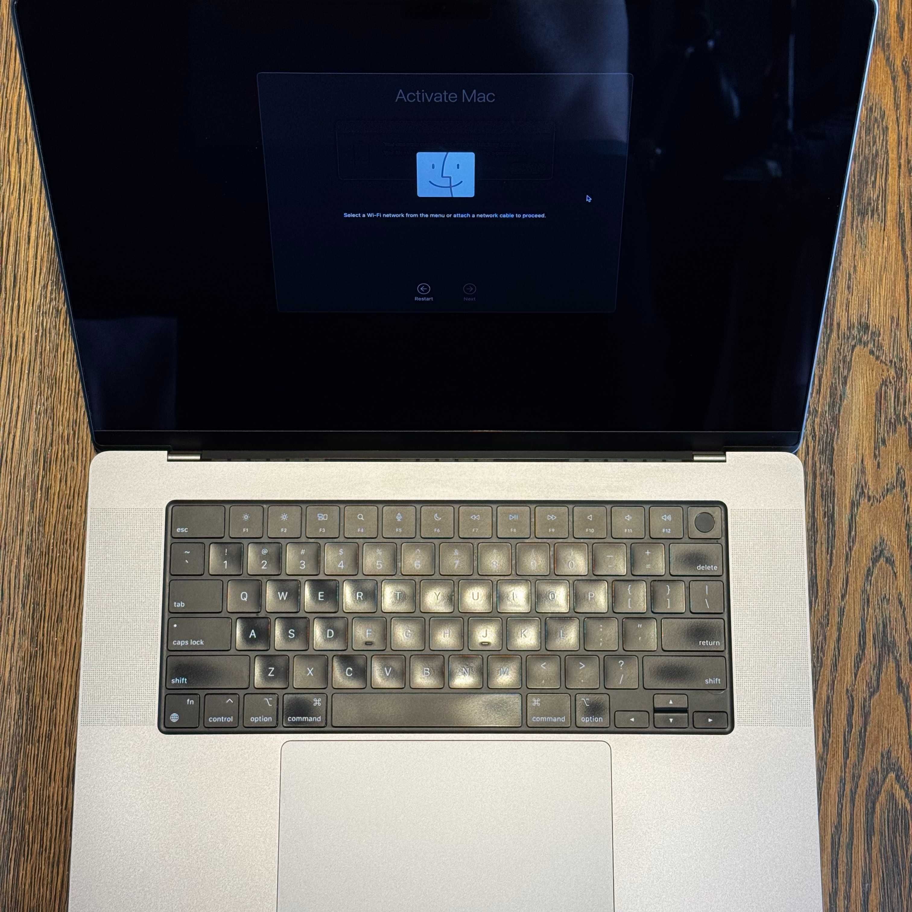 Apple MacBook Pro 16” M1 Max 32-core 64GB RAM, 1TB SSD A2485 dodatki