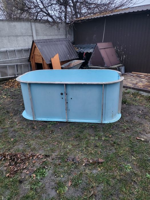 Басейн, чан, купель