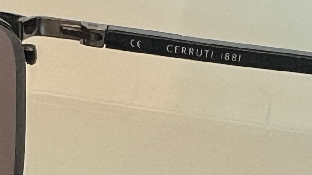 Okulary przeciwsłoneczne Cerruti 1881