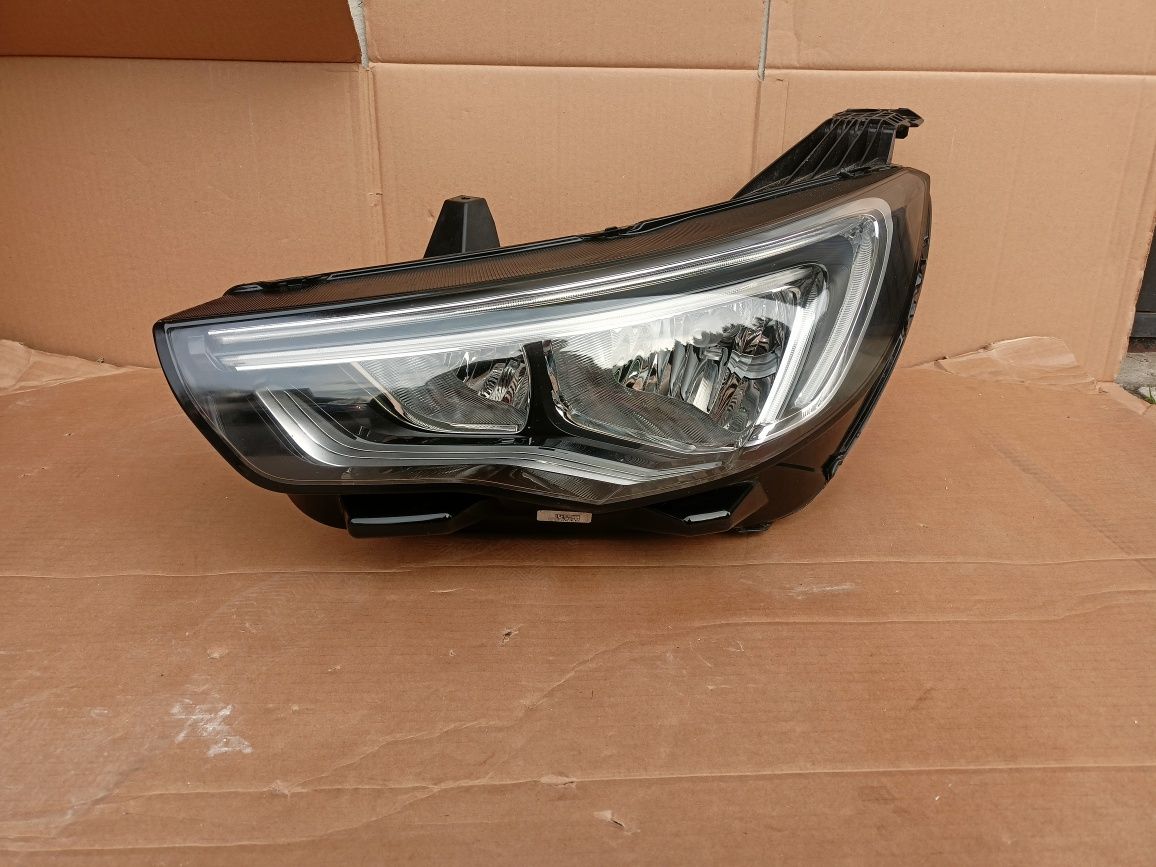 Opel Grandland X 17- lampa lewy przód lewa przednia LED EU