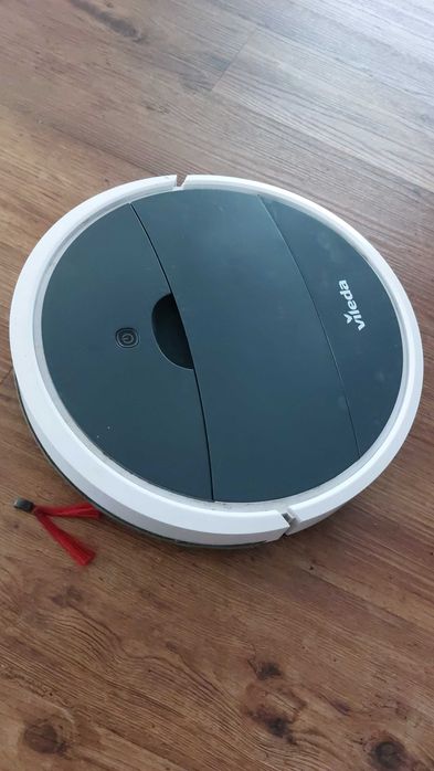 Robot sprzatajacy vileda