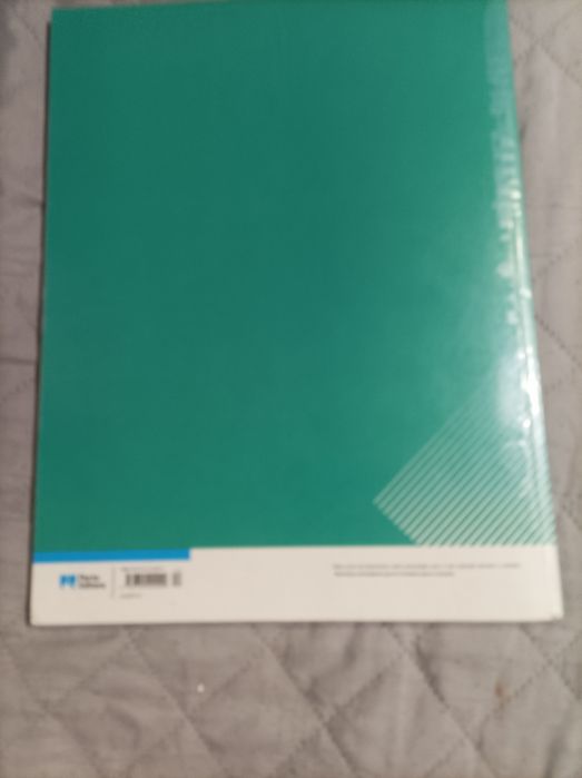Livro de exercícios de Geometria Descritiva A