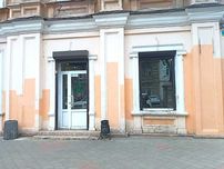 Новосельского: фасадное помещение под любой вид деятельности в центре!