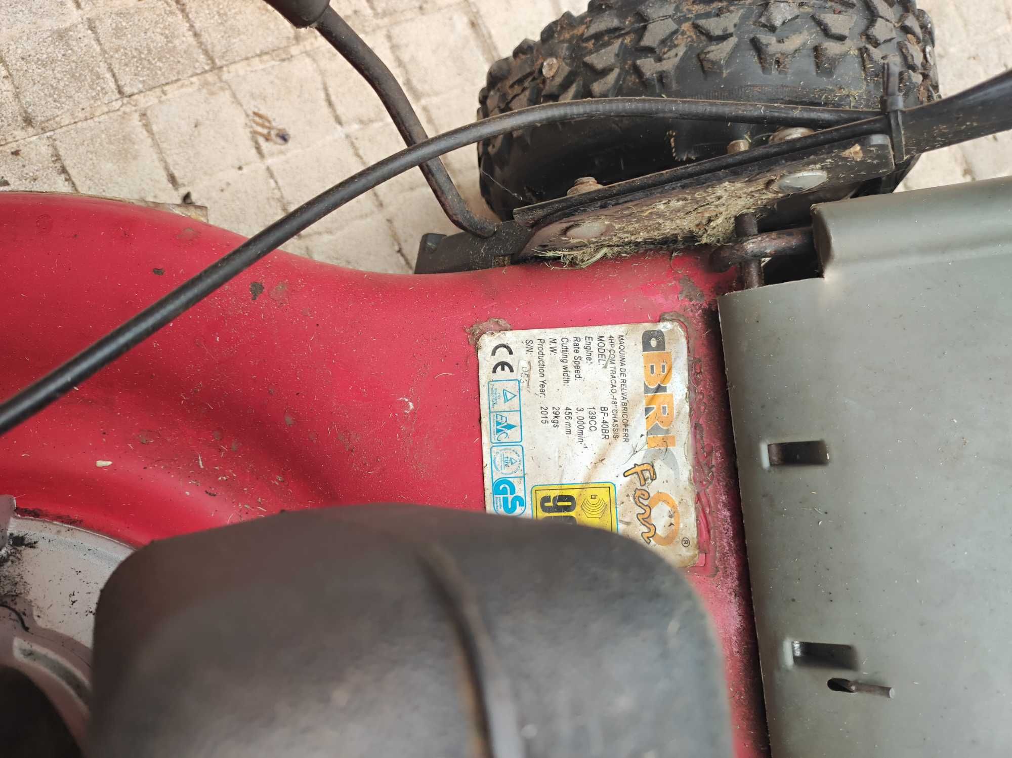 Maquina corte relva gasolina com 139Cc lâmina 40 cm