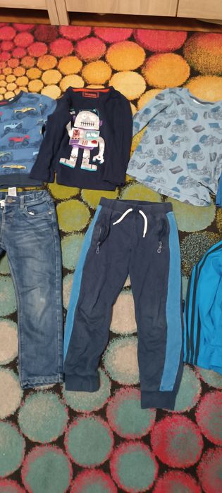 Лот одягу на вік 4-5р. Пакет речей на осінь