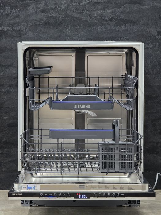 Посудомийка Siemens проекція (точкова) сушка 2021р 80.5мм Хороший стан