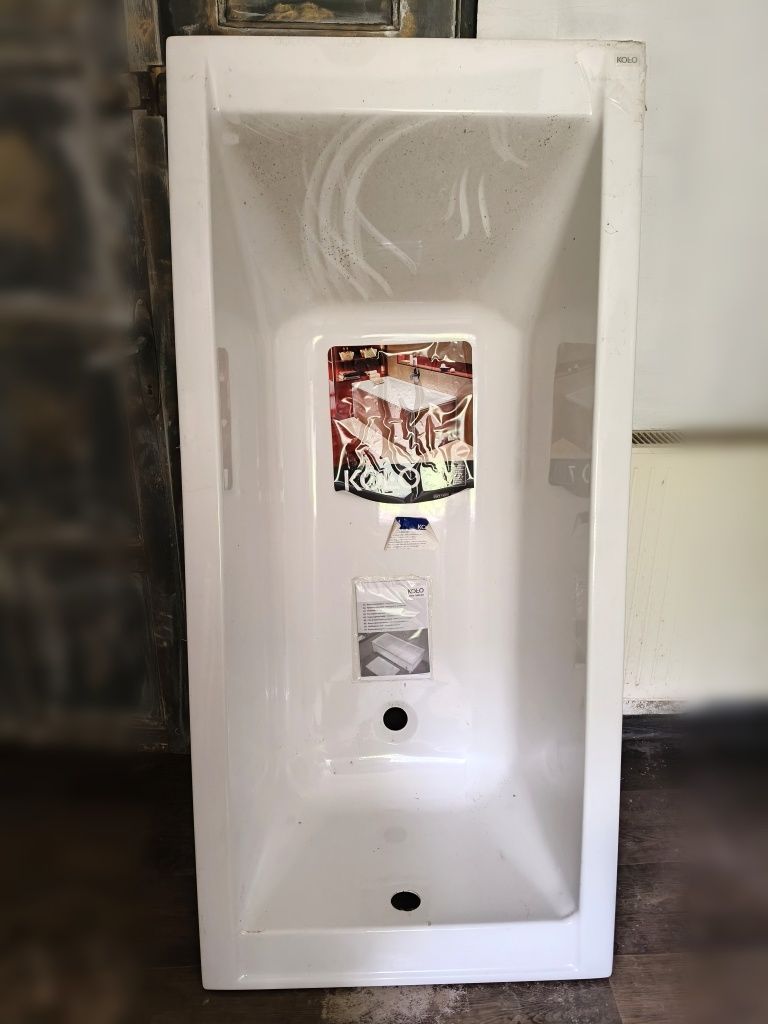 Wanna akrylowa Koło Supero 150x70