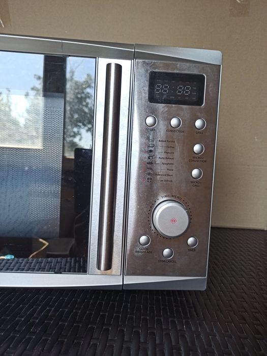Мікрохвильова привезена з Німеччини мікрохвильовка