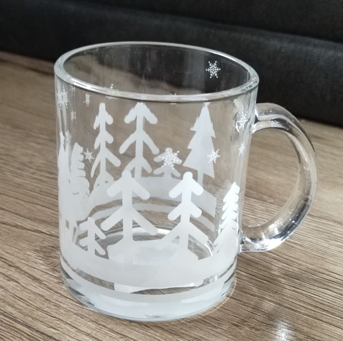 Świąteczna szklanka w choinki nowa