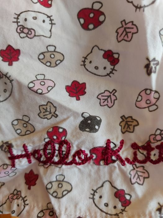 Sukienka dziewczęca CHELLO KITTY wiek 6/9/12 miesięcy firma H&M