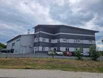 Budynek administracyjny, hala  magazynowo preodukcyjna