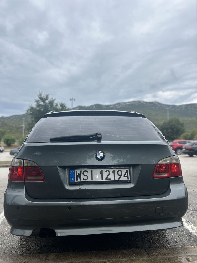 BMW e61 530d maunal