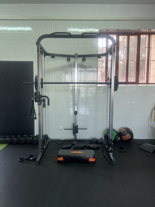 Maquina multi estação 210x132x225cm