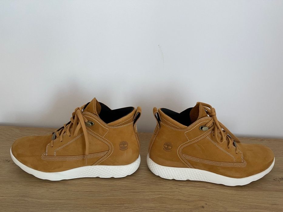 Buty damskie Timberland rozmiar 41, skóra, jasny brąz