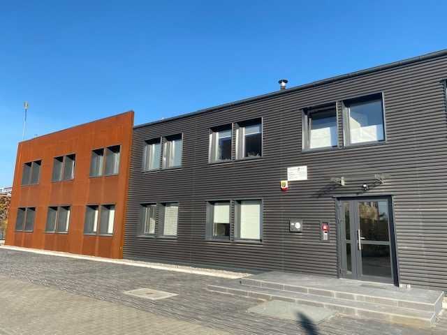 Lokal magazynowo-biurowy 209 m2 na parterze