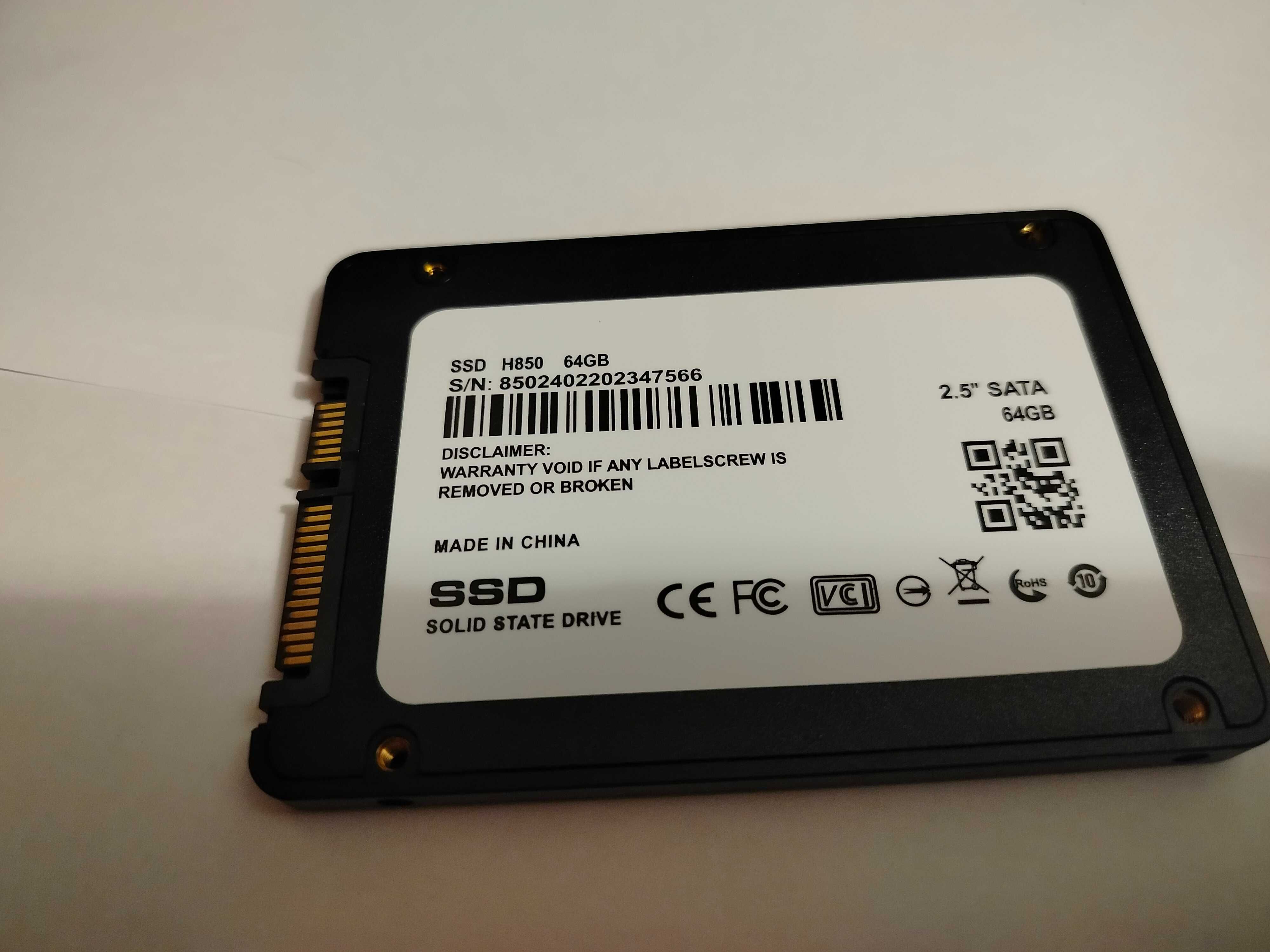 Твердотільний жорсткий диск SSD 64GB SomnAmbulist 2.5 SATAIII