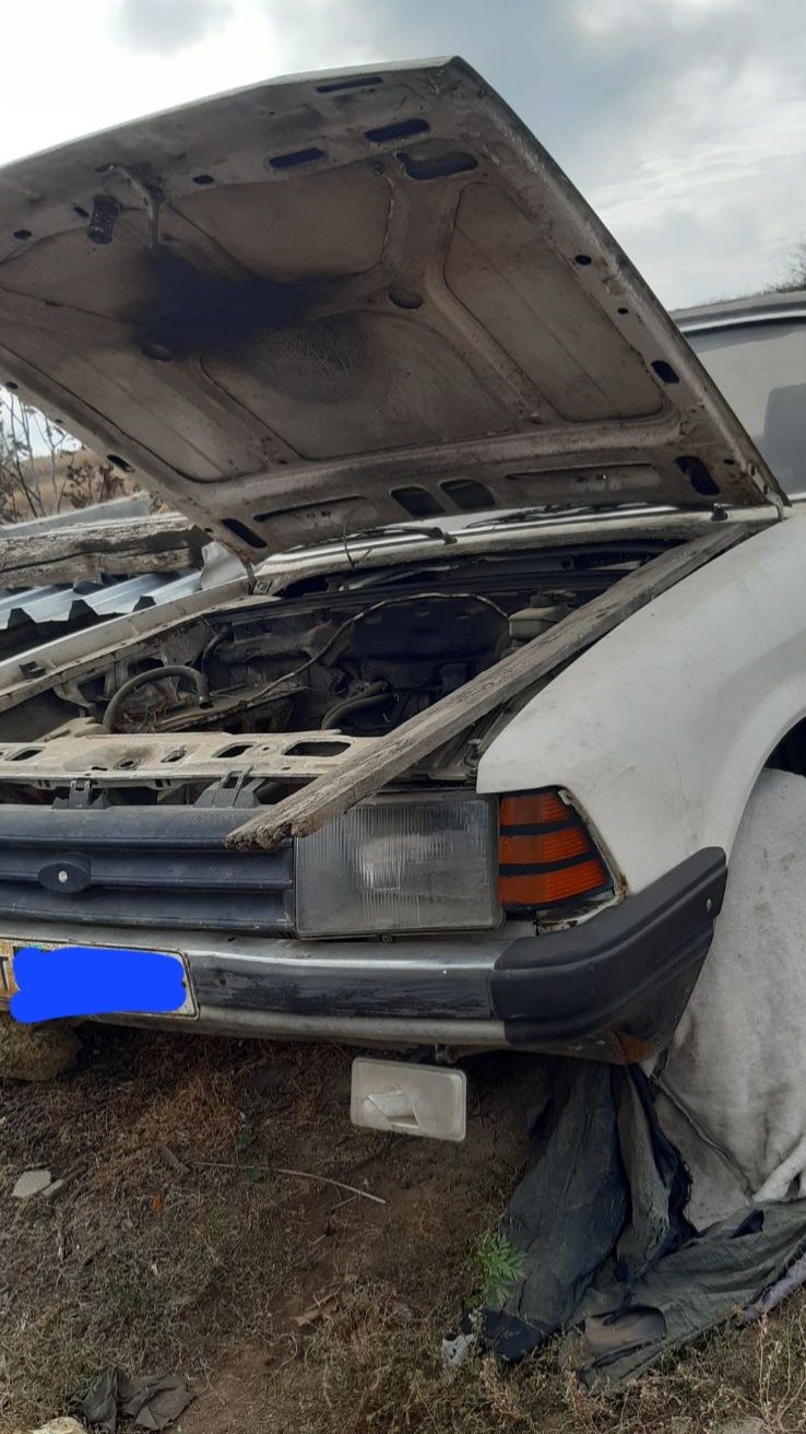 Ford Granada (на запчастини)