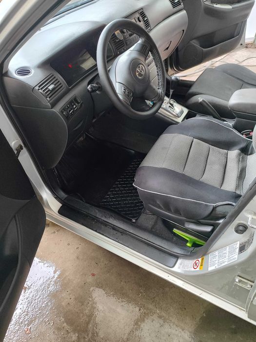 Продам toyota corolla 2005 года дизель робот